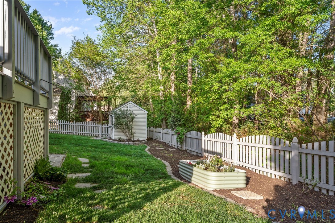 13731 Orchid Dr