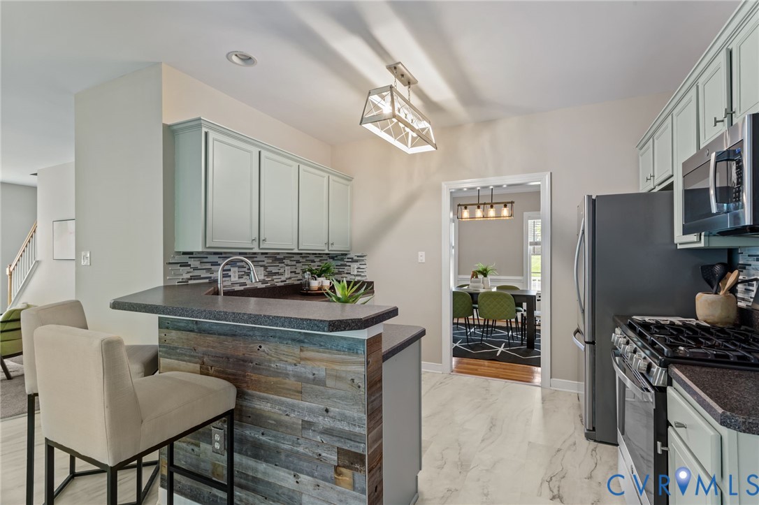 13731 Orchid Dr