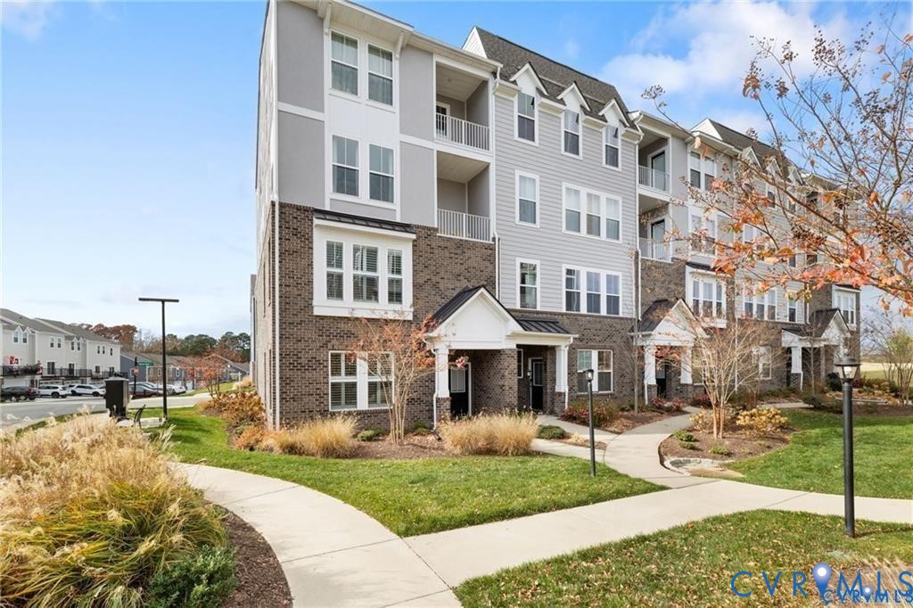 7417 Hancock Towns Ct