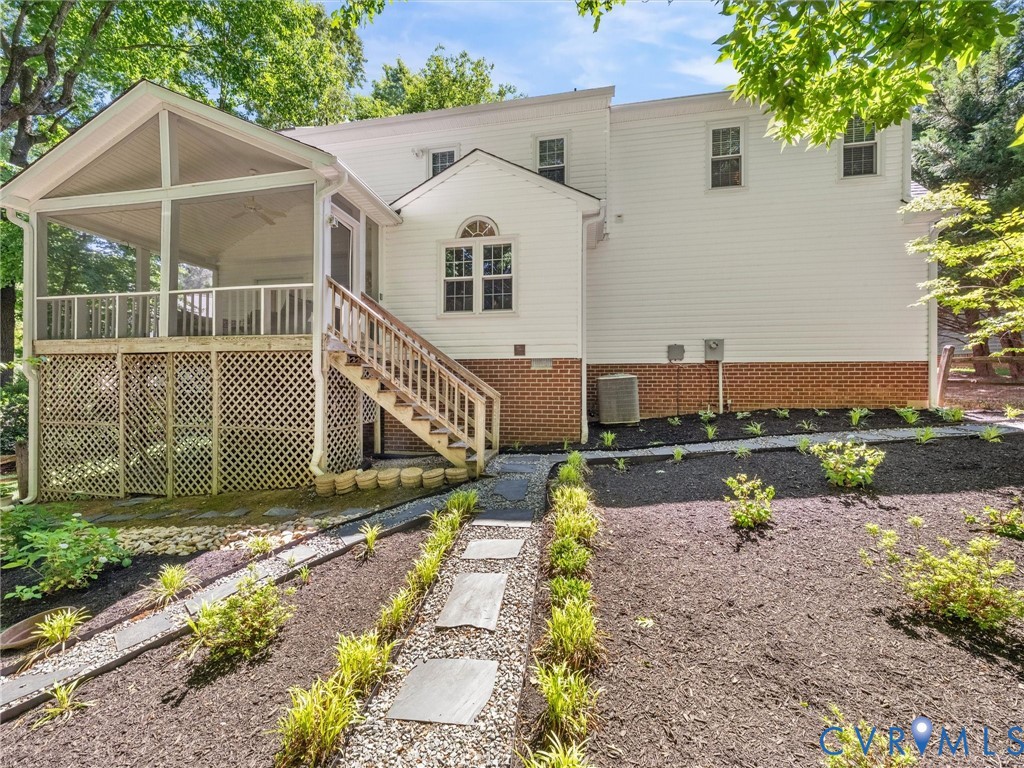 11506 McNair Cir