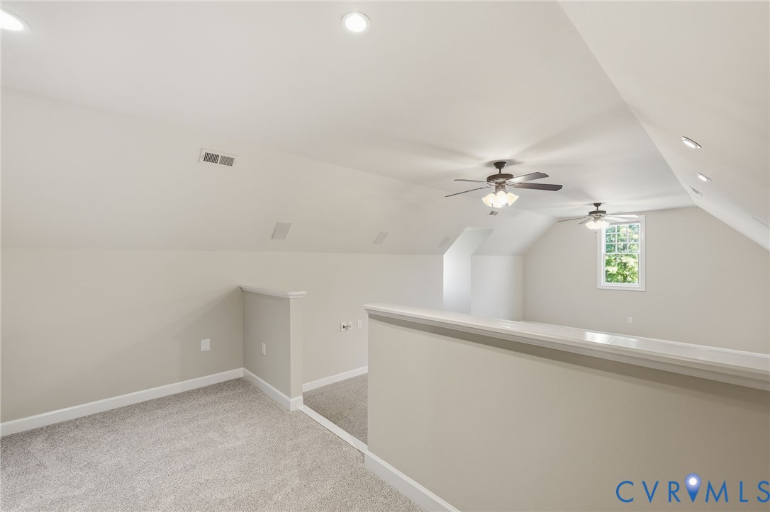 409 Regina Ln