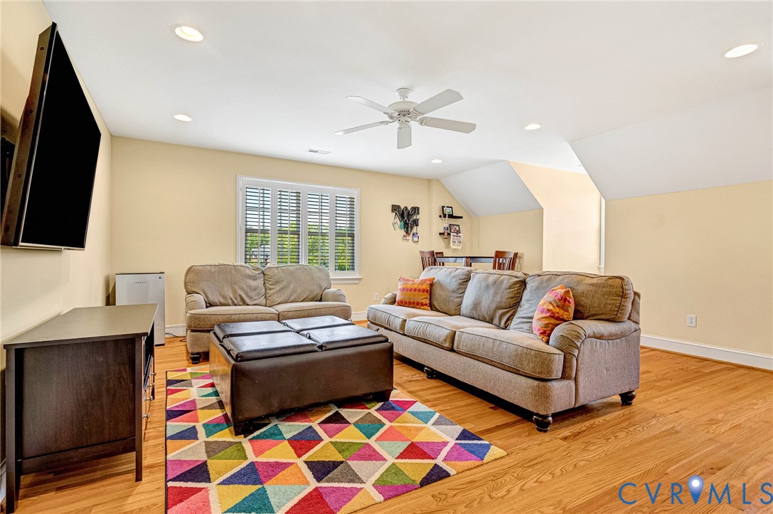11505 Bell Tower Ct