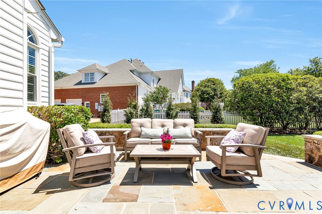 11505 Bell Tower Ct