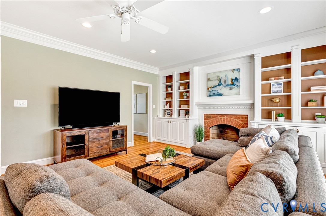 11505 Bell Tower Ct