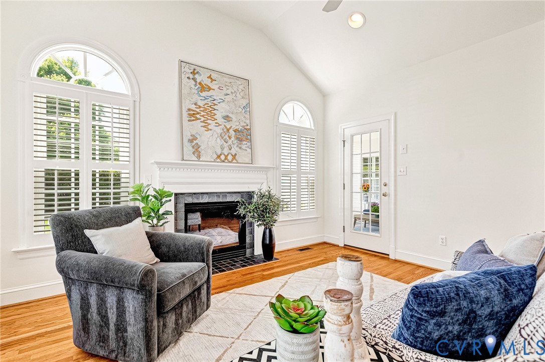11505 Bell Tower Ct