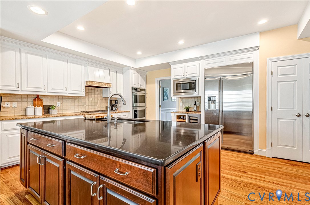 11505 Bell Tower Ct