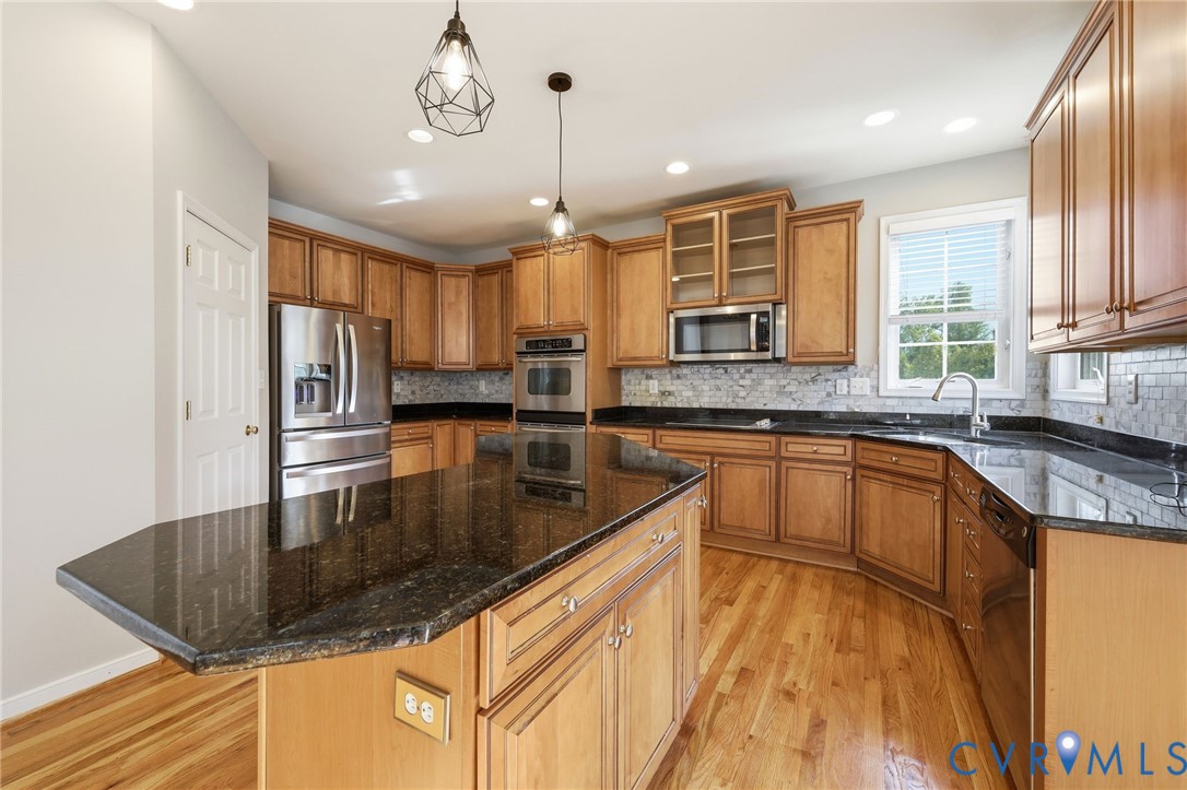 14642 Charter Walk Ct