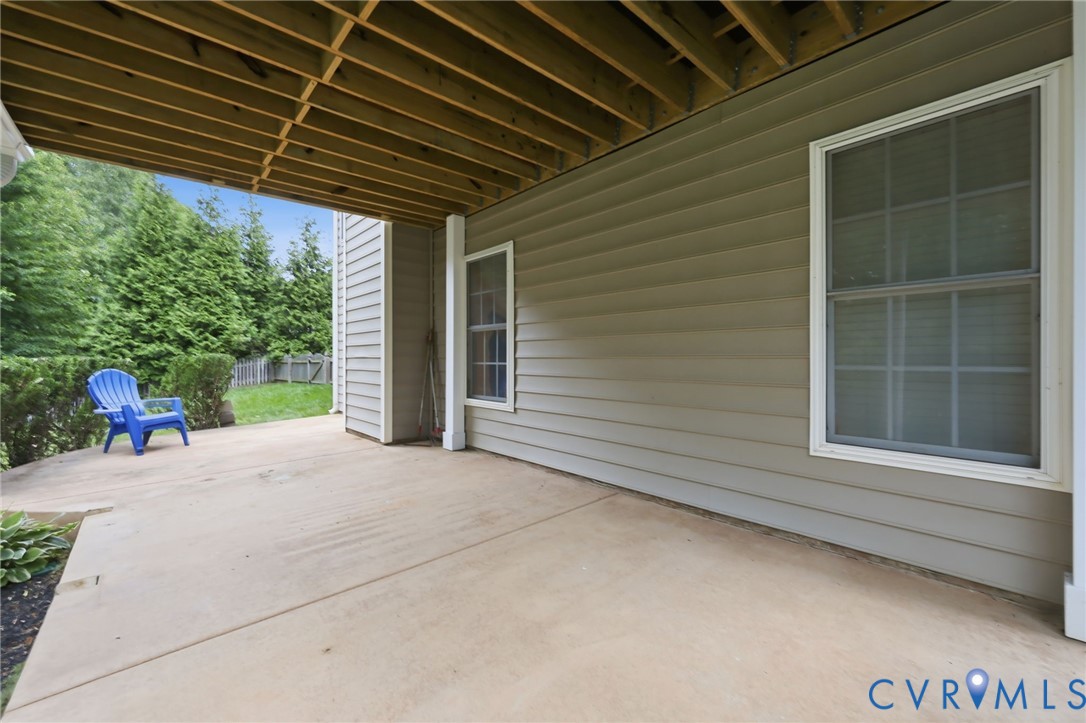 14642 Charter Walk Ct