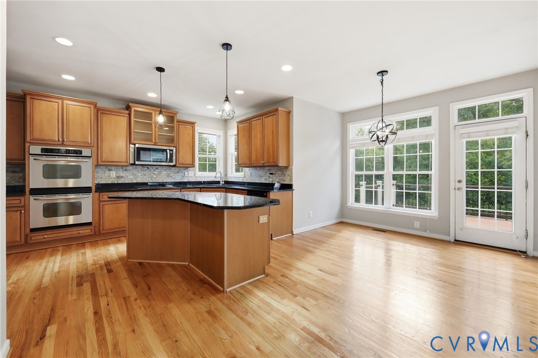 14642 Charter Walk Ct