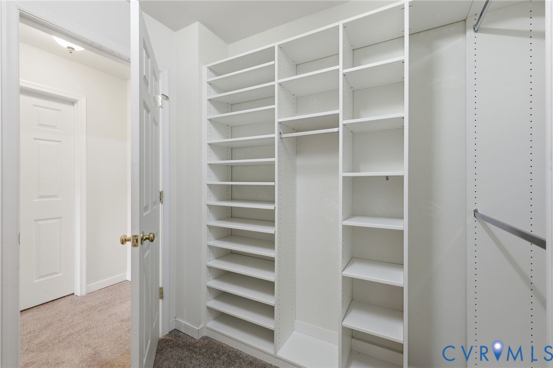 14642 Charter Walk Ct