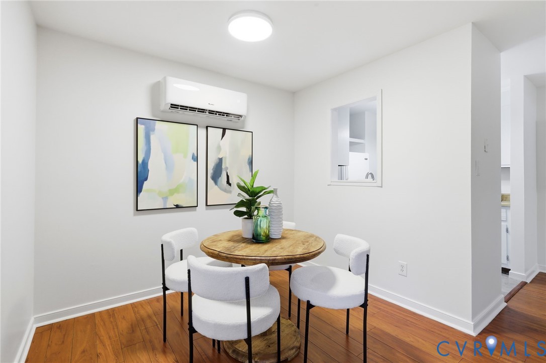 4900 Genlou Cir