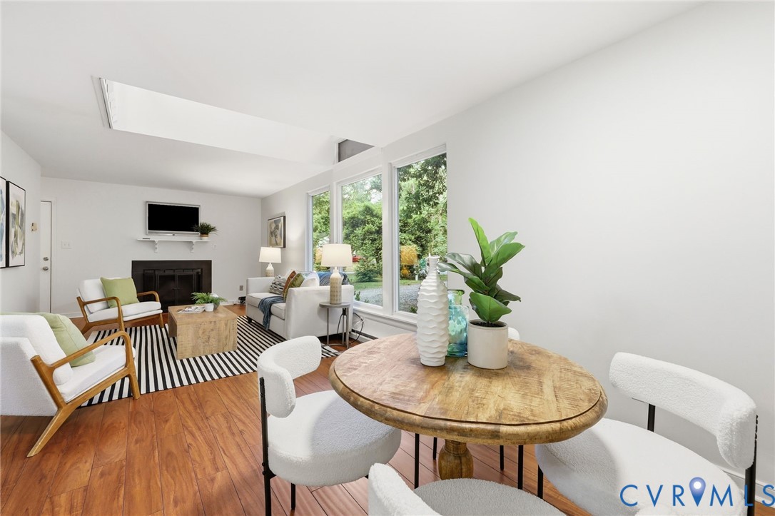 4900 Genlou Cir