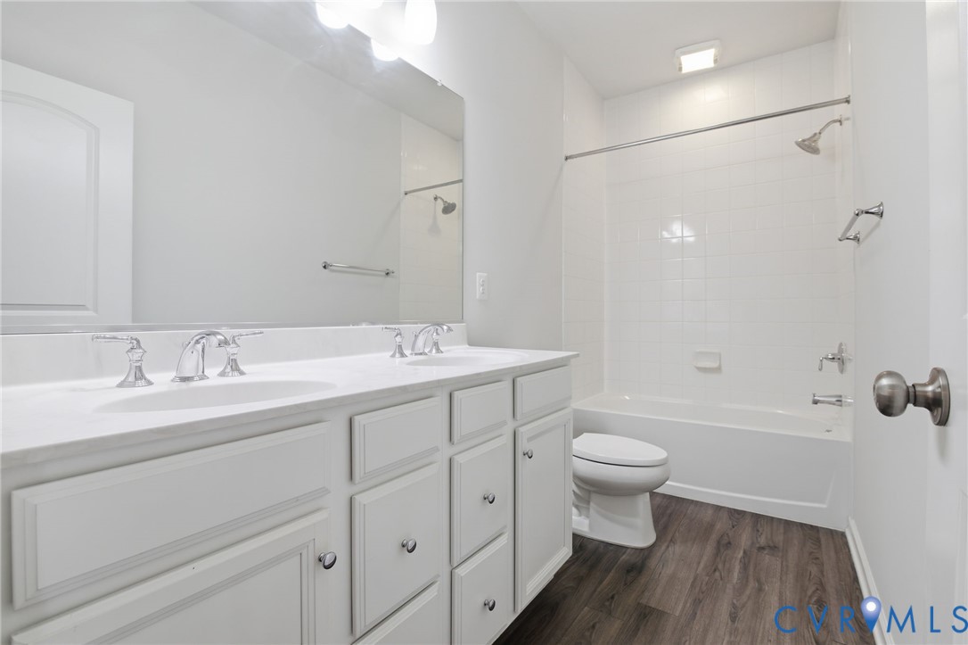 8129 Wistar Creek Mews Unit#B