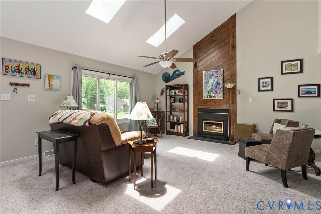 6158 Stronghold Dr