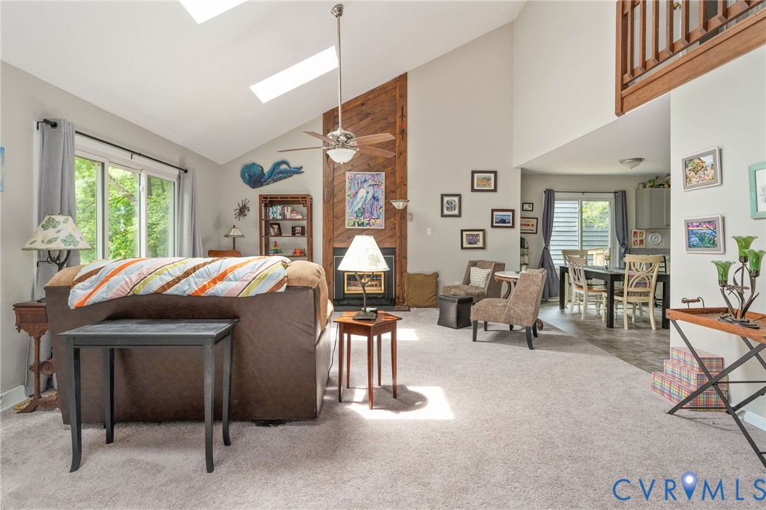 6158 Stronghold Dr