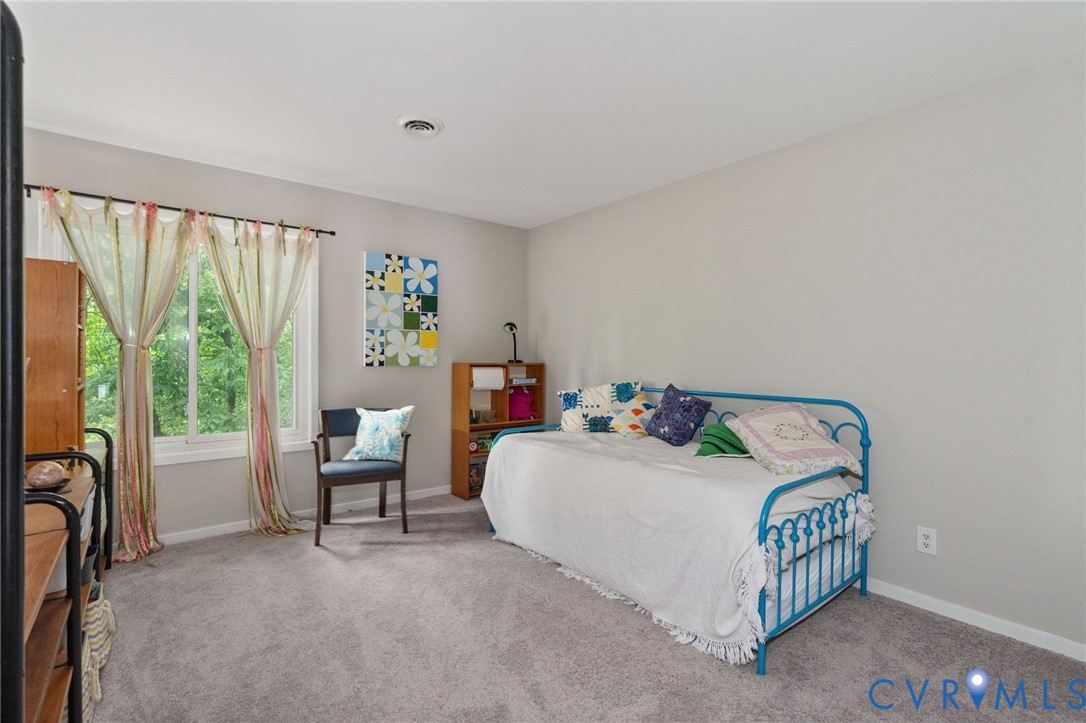 6158 Stronghold Dr