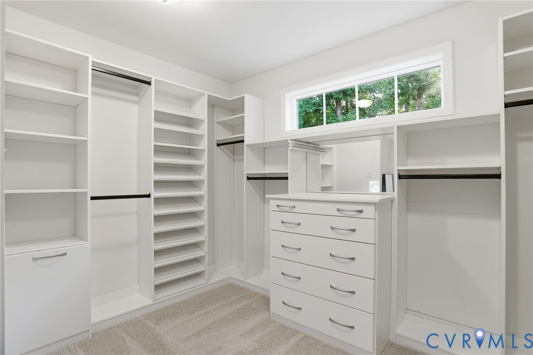 16012 Garston Ln