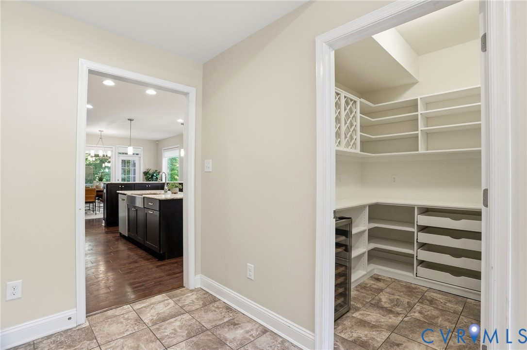 16012 Garston Ln