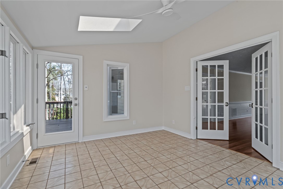 9604 St Regis Ter