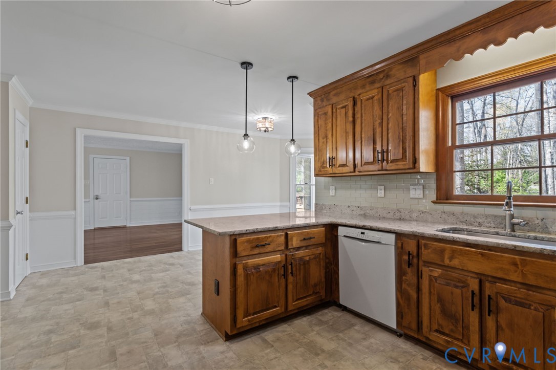 9604 St Regis Ter