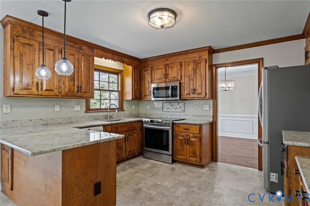 9604 St Regis Ter