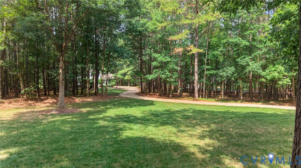 8201 Sidlaw Hills Ter