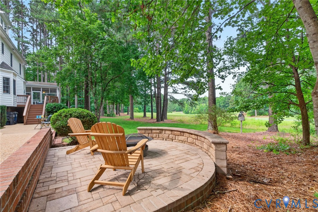 8201 Sidlaw Hills Ter