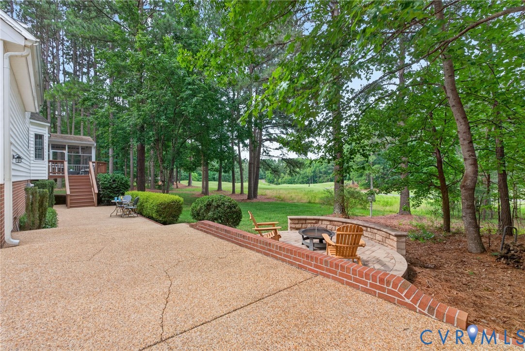 8201 Sidlaw Hills Ter