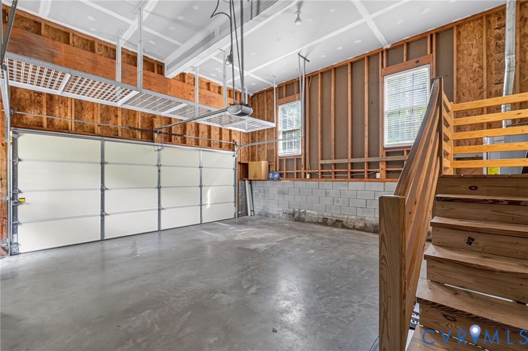 8201 Sidlaw Hills Ter