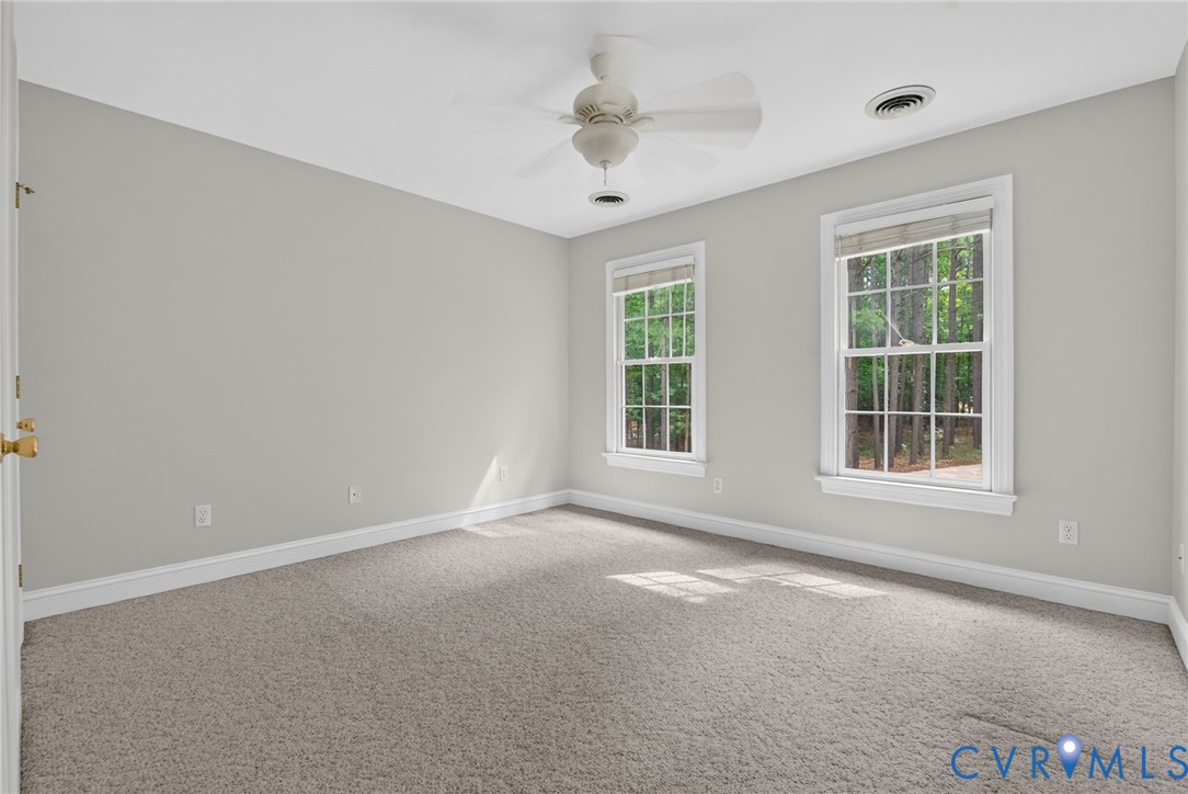 8201 Sidlaw Hills Ter
