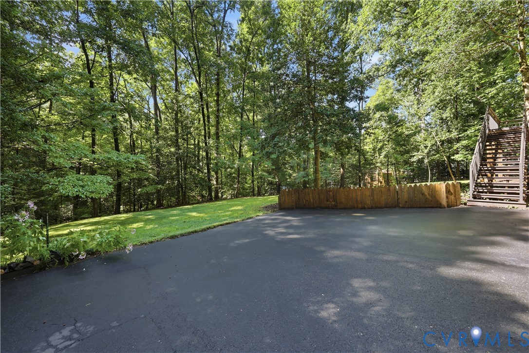 11931 Durrington Dr