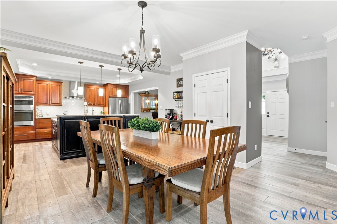 8024 Hampton Meadows Ln