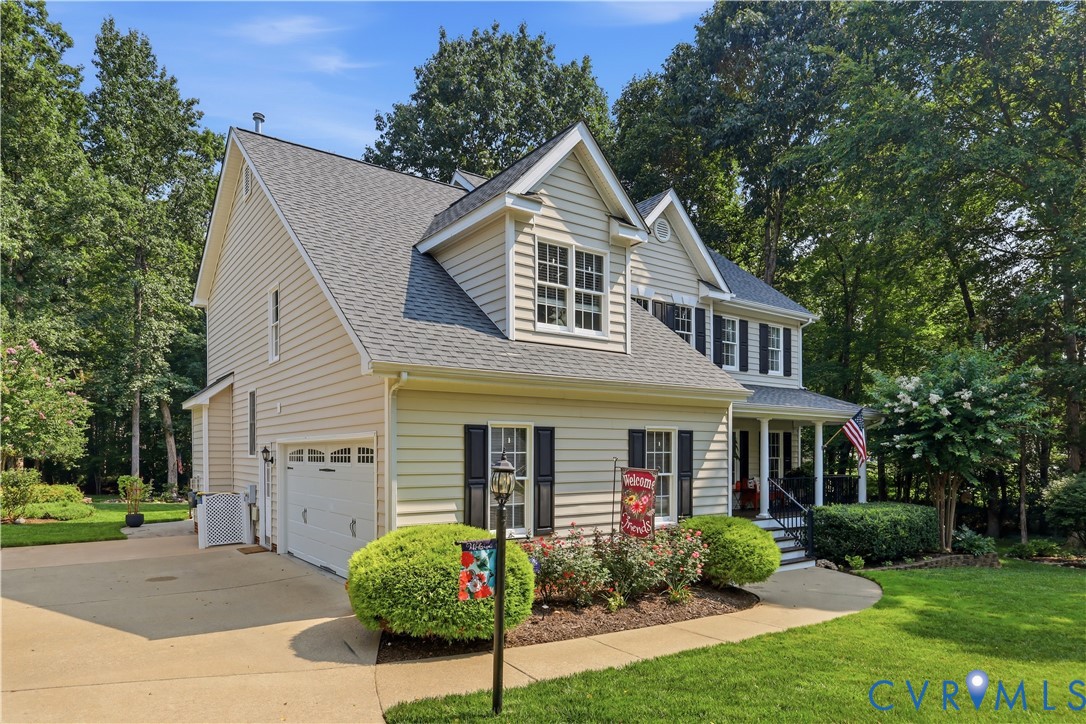 8024 Hampton Meadows Ln