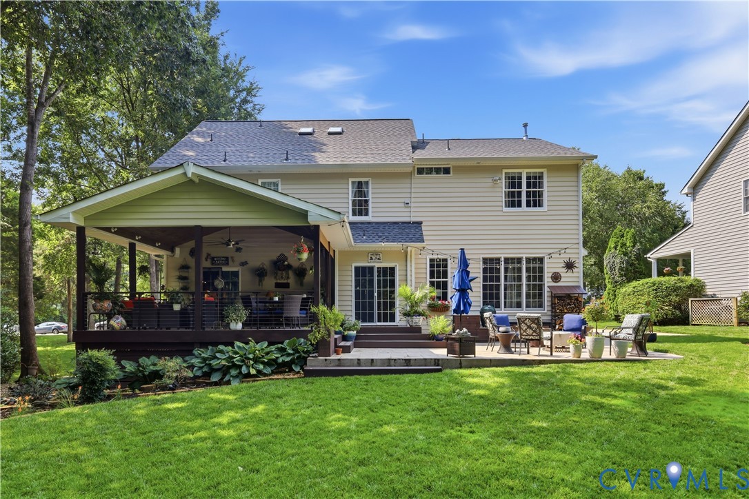 8024 Hampton Meadows Ln