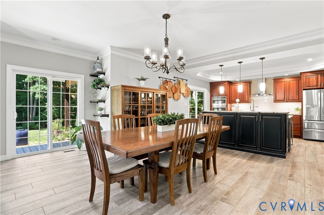 8024 Hampton Meadows Ln