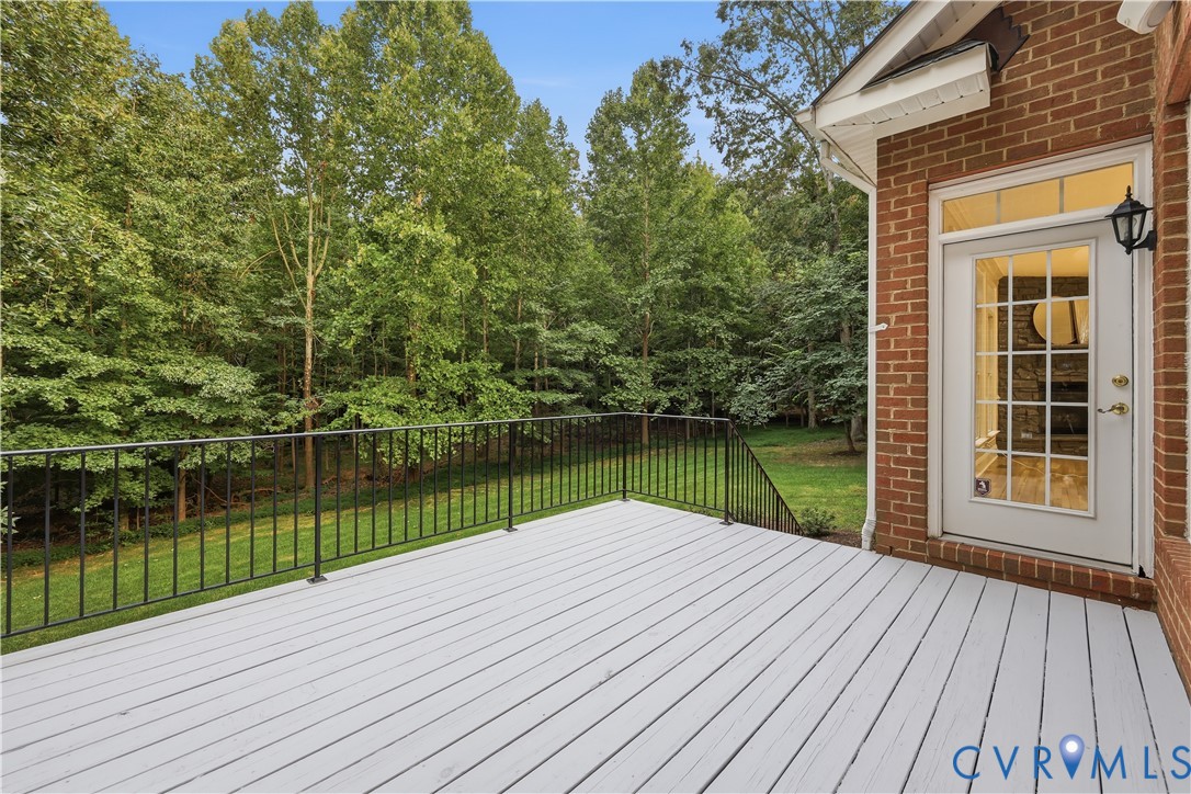 3231 Queens Grant Dr