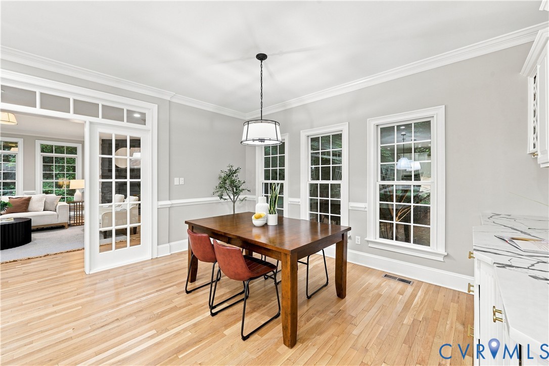 3231 Queens Grant Dr