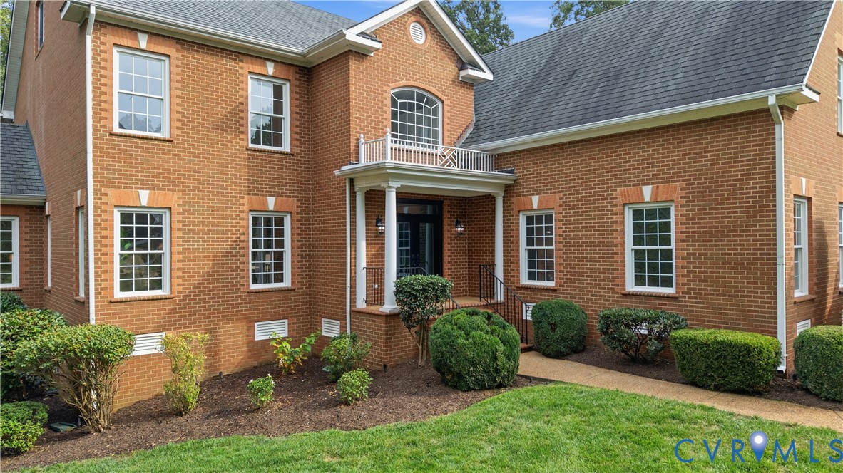 3231 Queens Grant Dr