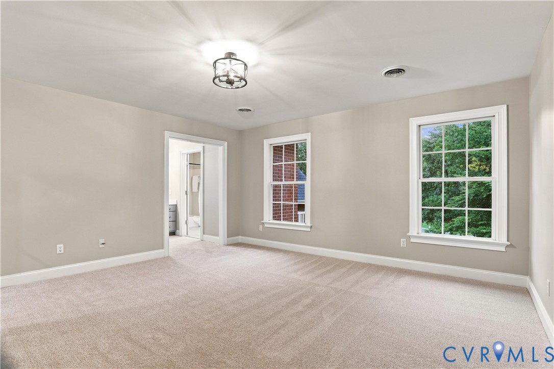 3231 Queens Grant Dr