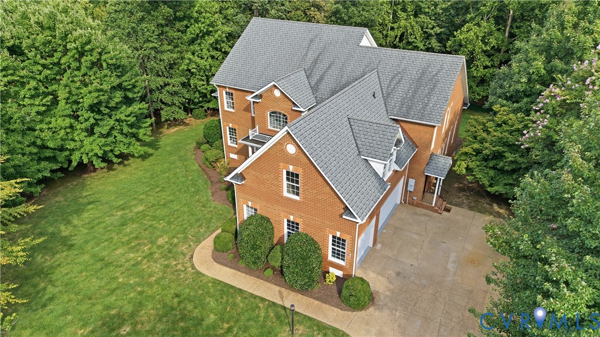 3231 Queens Grant Dr