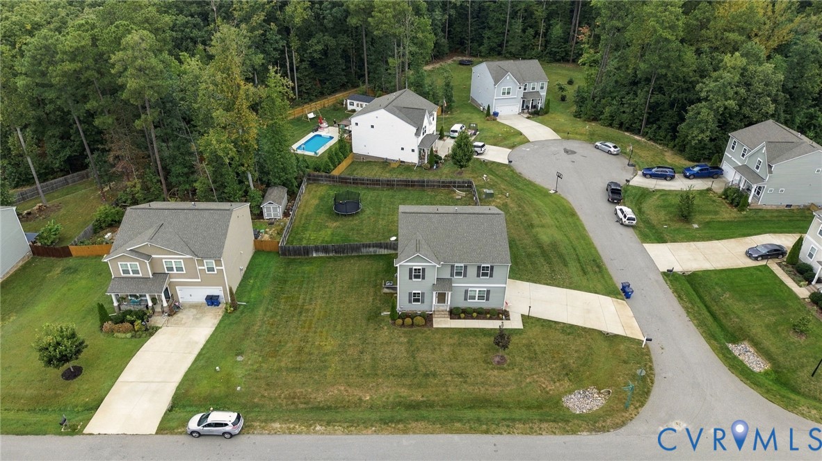 8801 Elkview Ct