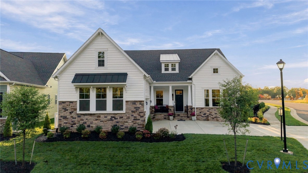 900 Landon Laurel Ln