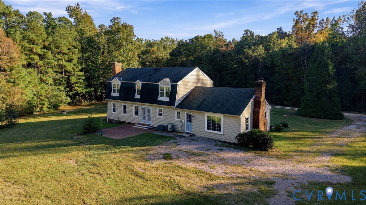 20010 River Rd