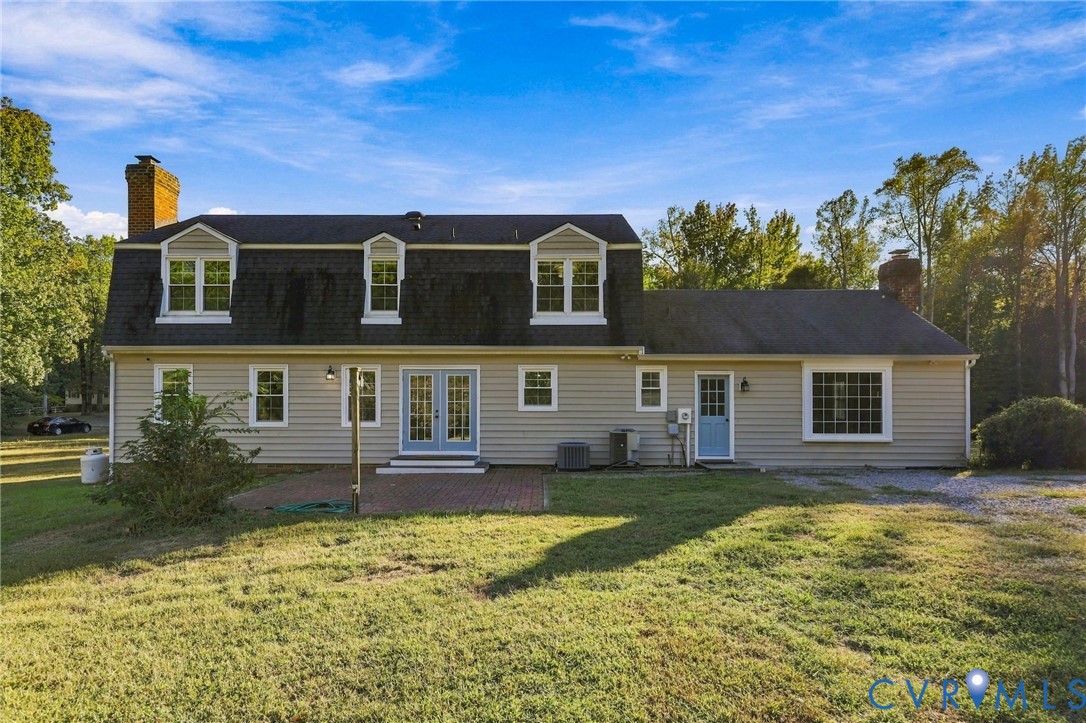 20010 River Rd