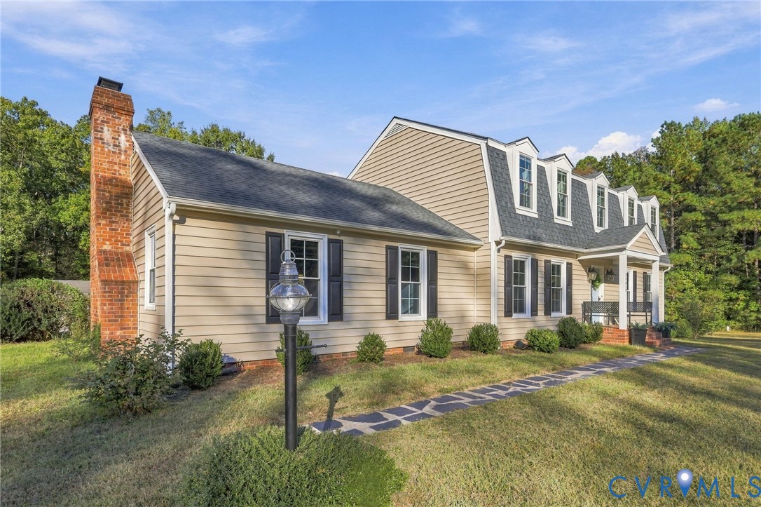 20010 River Rd