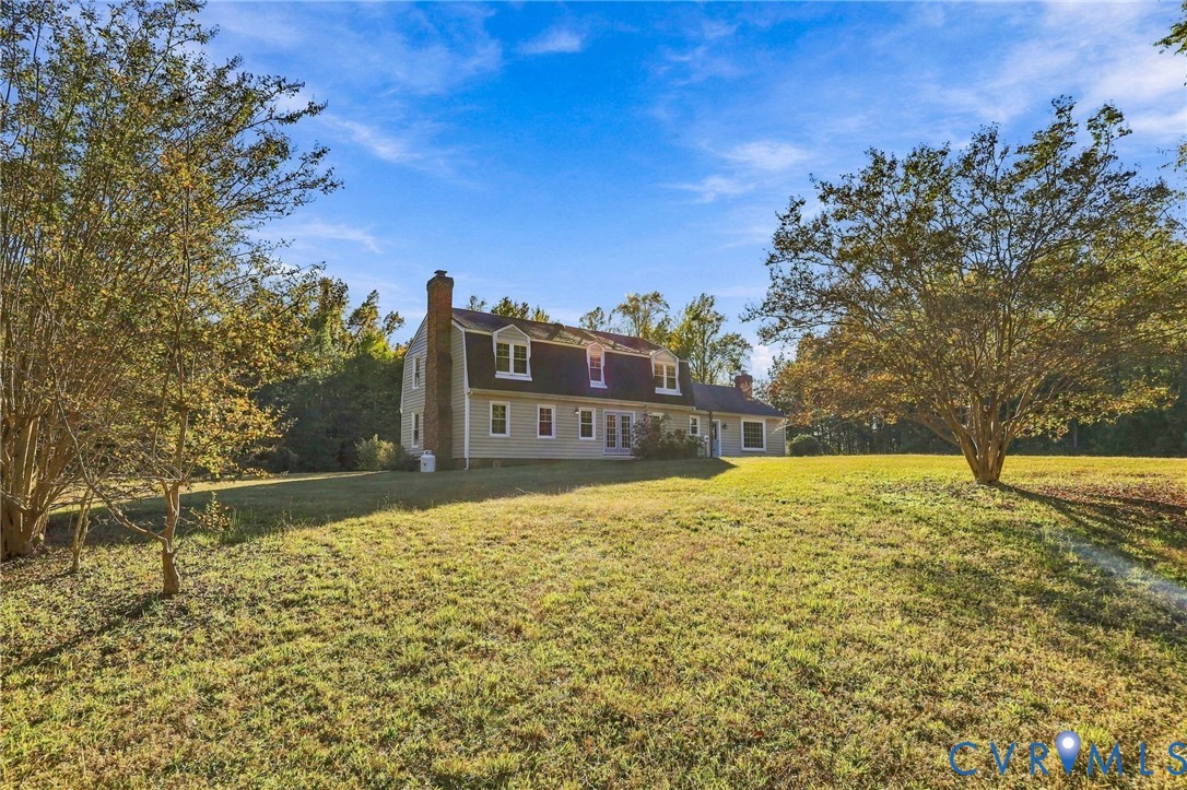 20010 River Rd