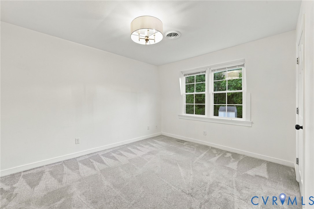 20010 River Rd