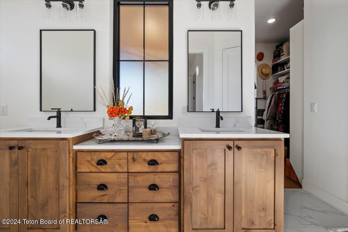 8910 RIVER RIM RANCH Road