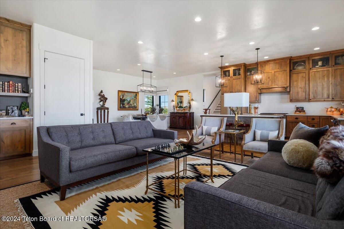 8910 RIVER RIM RANCH Road