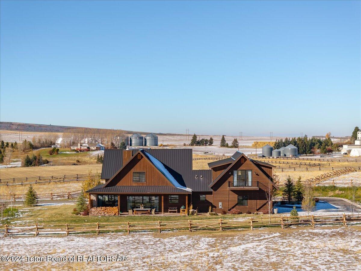 8910 RIVER RIM RANCH Road